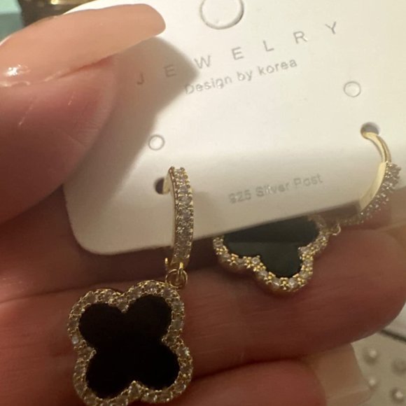 Neiman Marcus Gold Dangle 14K Gold Plated Hoop Earrings with Clover - Picture 3 of 4